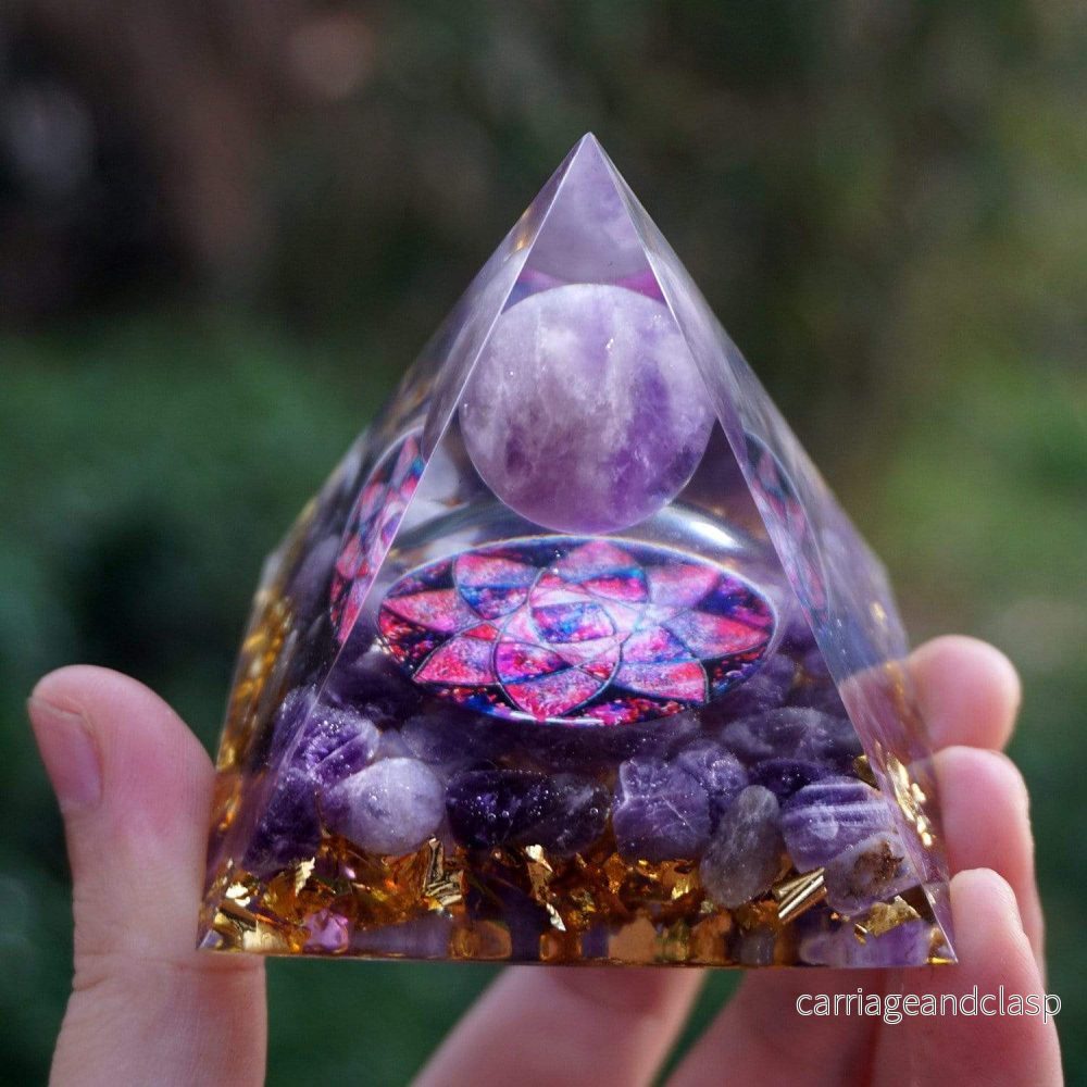 Naturlig ametist orgonitpyramid | Veska