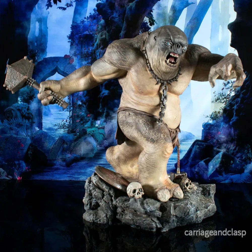 The Lord of the Rings: Cave Troll Deluxe Gallery Diorama - Diamond Select - FÖRBESTÄLLNING