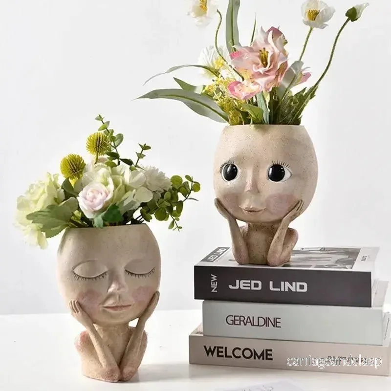 VeskaushVeskaoom Elegant Resin Plant Pot with Artistic Face Details | Veska - Bild 2