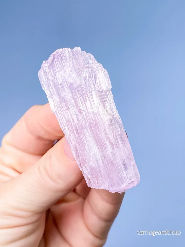 Kunzite Raw (nr 12) Exklusiv kvalitet Kunzite Raw (nr 12) Exklusiv kvalitet