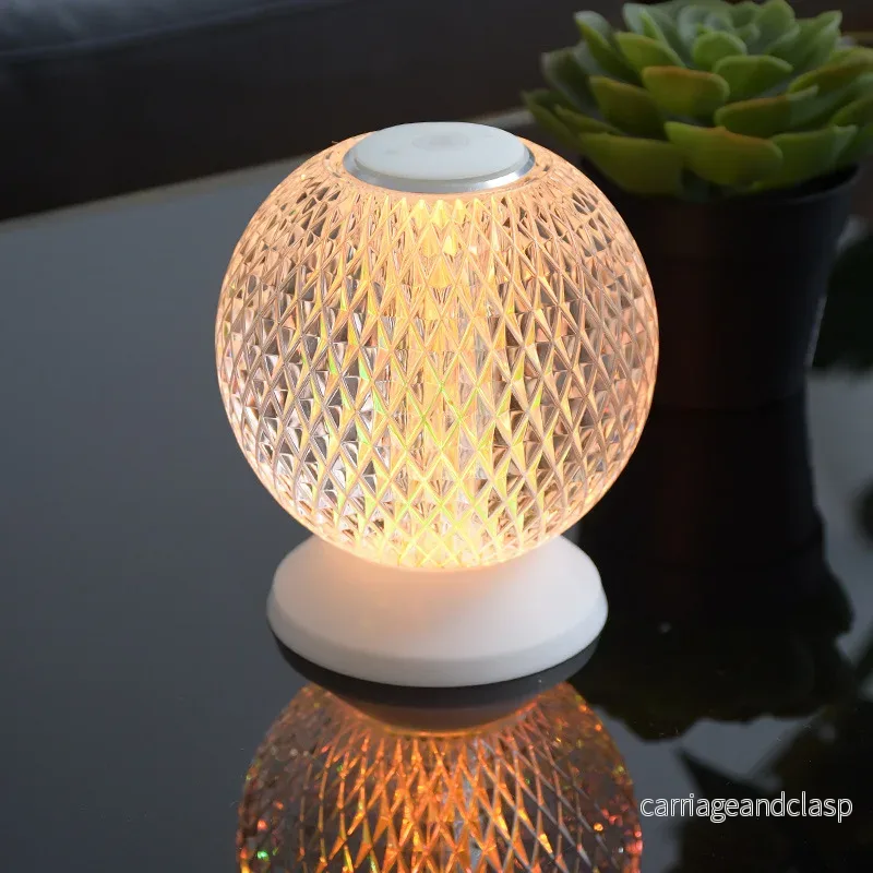 Veska | Chic Crystal Table Lamp – Trådlös Lyx Belysning - Bild 2