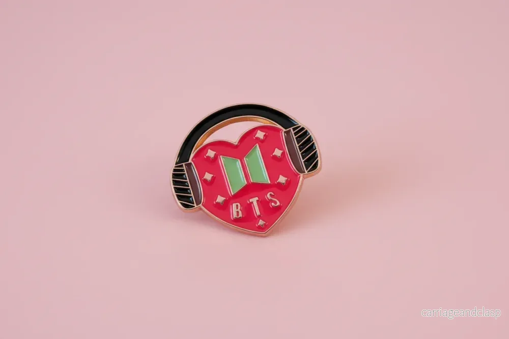 Pin – BTS K-Pop Pin – BTS K-Pop