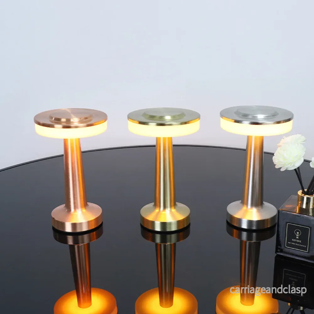 Svart LED-bordslampa med metallfinish – Modern belysning för vardagsrum och kontor, Varmt ljus | Veska - Bild 3