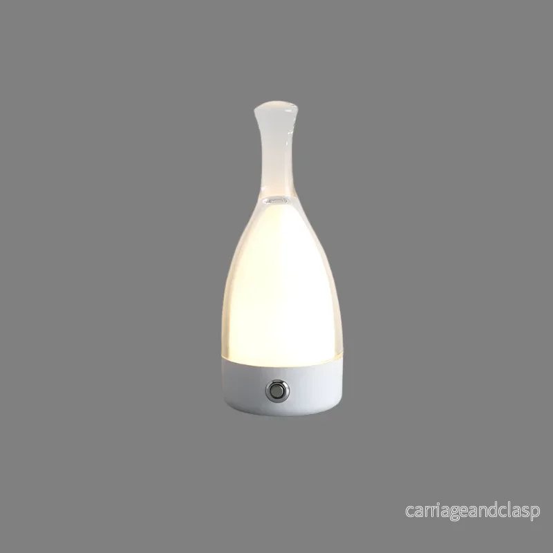 CorkGlow – Vinflaskabordslampa | Veska CorkGlow – Vinflaskabordslampa | Veska