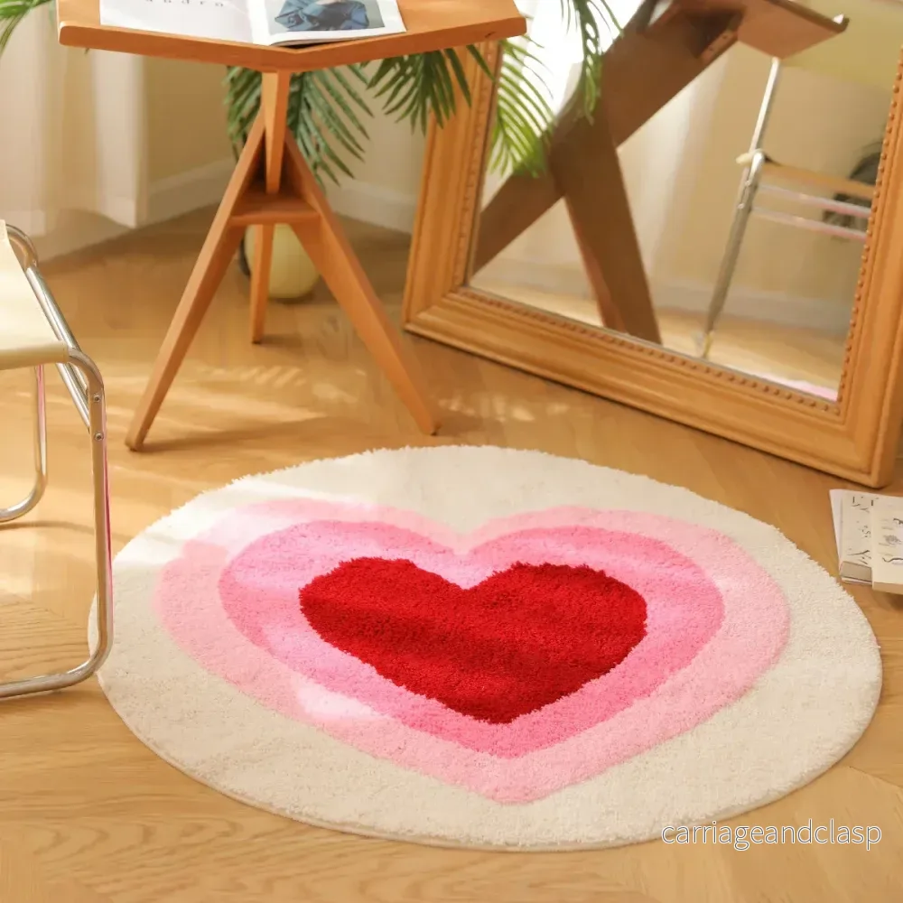 Gradient Heart Mat | Veska Gradient Heart Mat | Veska