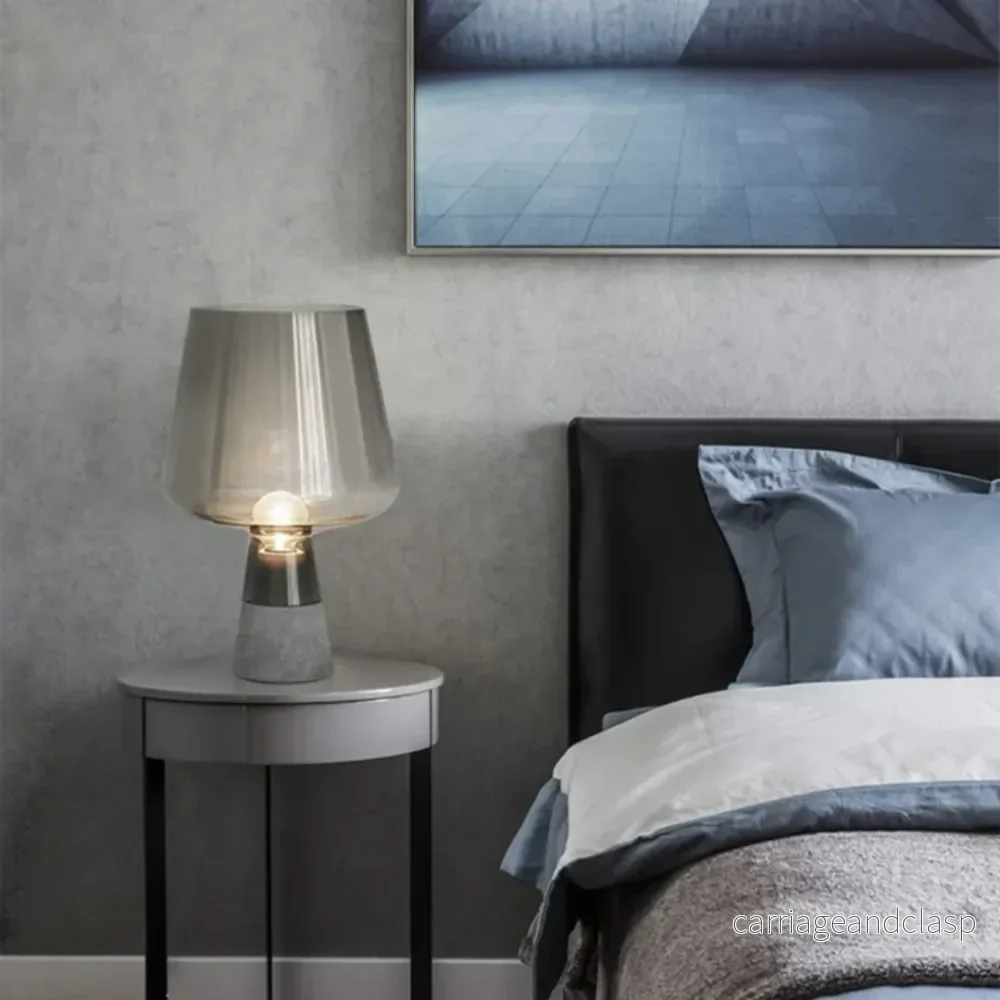 Veska | Industriell Bordslampa