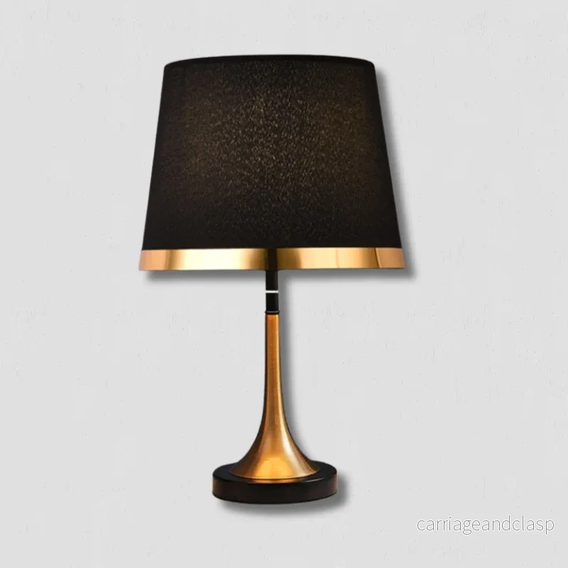 GiltGlow – Elegant Guld och Svart Retro Bordslampa | Veska