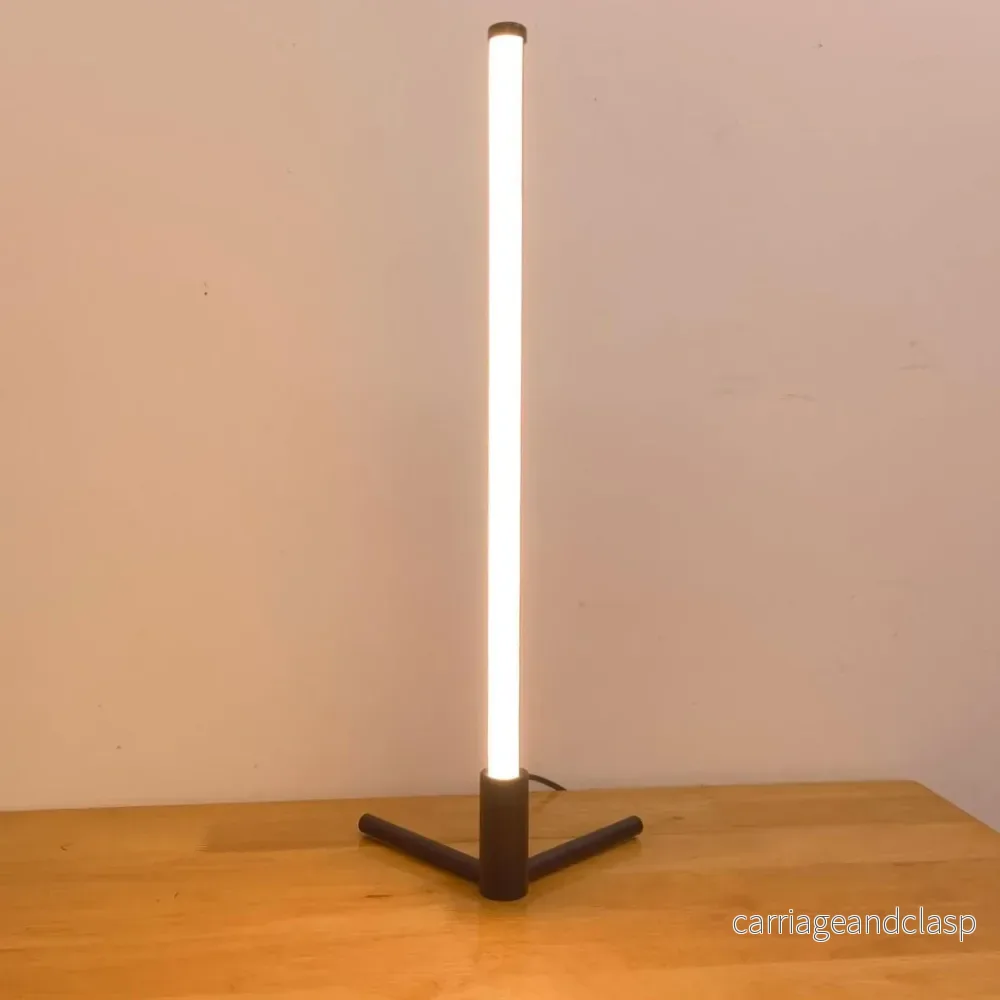 Luminix Bar LED Bordslampa | Minimalistisk Design | Nattlampa & Stämningsbelysning | Modern & Dekorativ | Veska