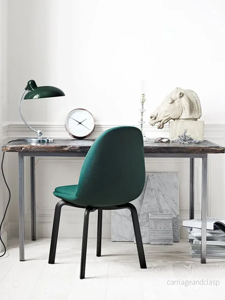 Bauhaus KI Classic Bordslampa Replika | Veska