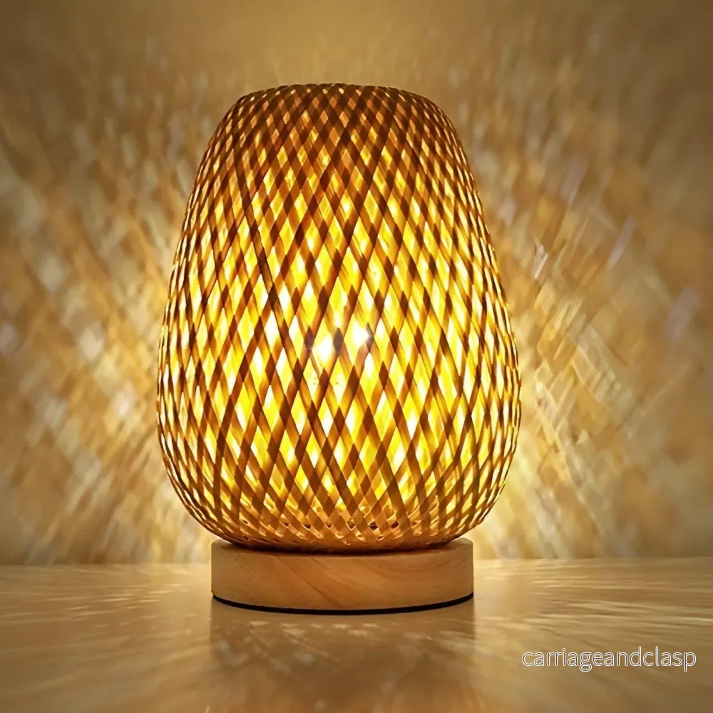 Aura Lampa – Bambu USB-drivet Bordslampa för Sovrummet | Veska Aura Lampa – Bambu USB-drivet Bordslampa för Sovrummet | Veska