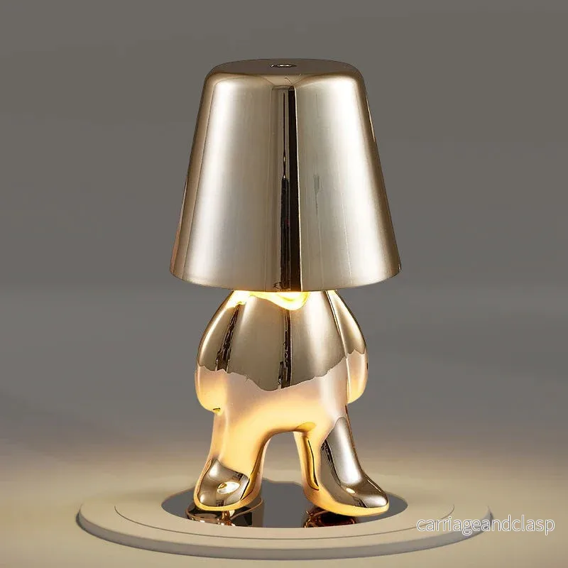 Thinker Liten Guld Man Bordslampa | Veska