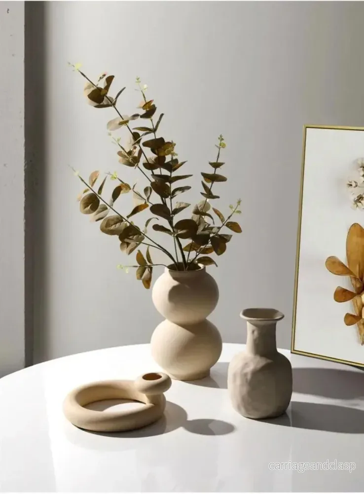Elegant keramikvas i minimalistisk design | Veska
