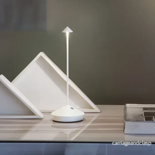 Trådlampa med modern LED-belysning | Veska