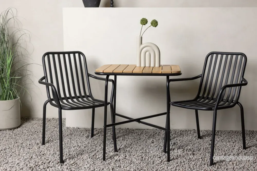 Holmbeck & Peking Cafebord Natur + Matstolar Svart