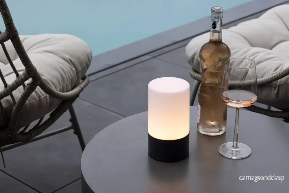 Tubu Bordslampa Svart