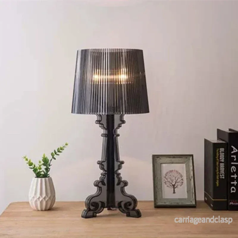 RoyaleGlow Luksuriös Bordslampa – Barock Elegans för Ditt Hem | Veska