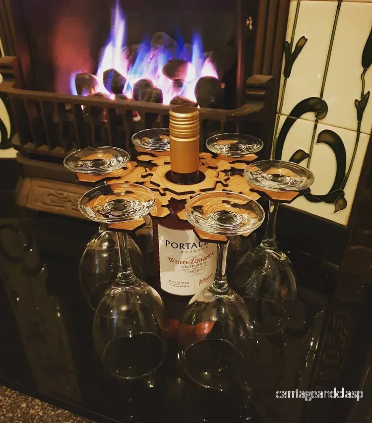 charmig vinrack i snöflingedesign | Veska - Bild 2