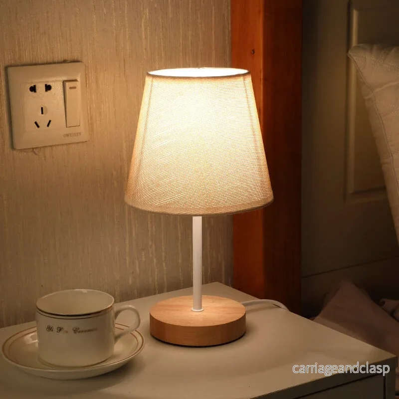 Nordisk Vintage Tyglampa Kon Solid Trä LED Bordslampa | Veska - Bild 3