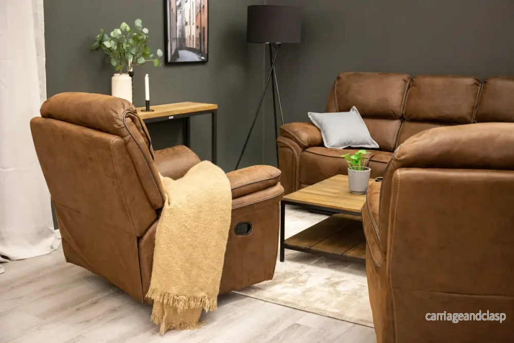 Saranda Reclinerfåtölj Brun