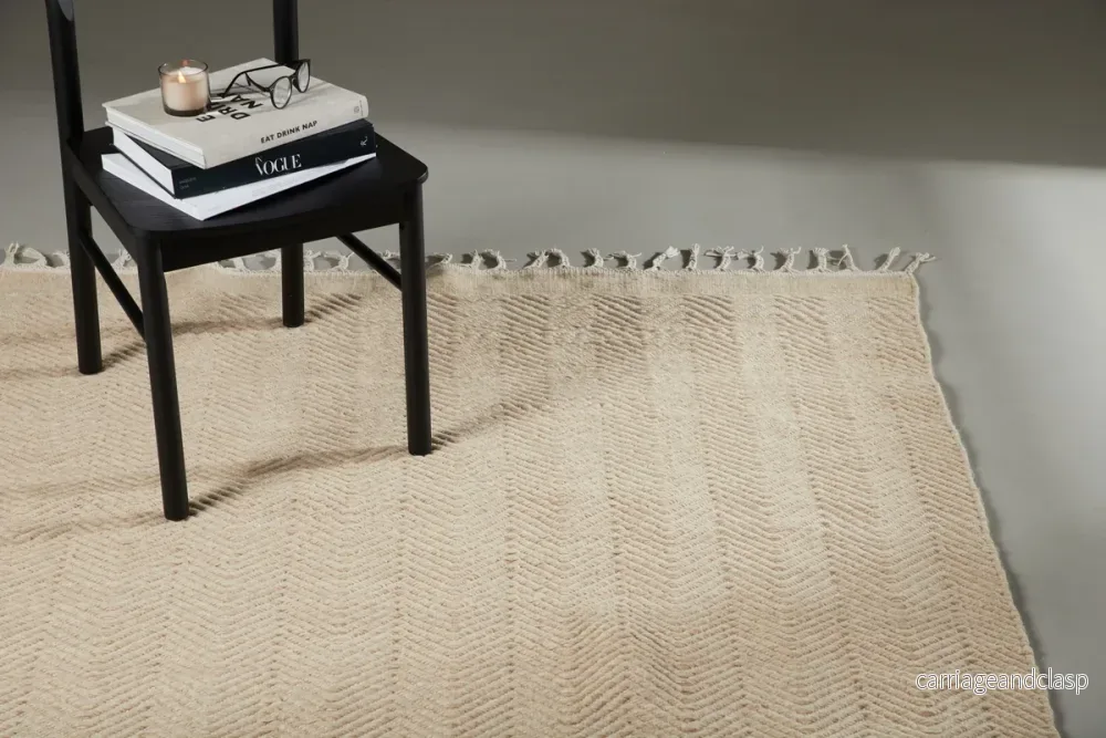 Loke Matta 350 x 250 Beige
