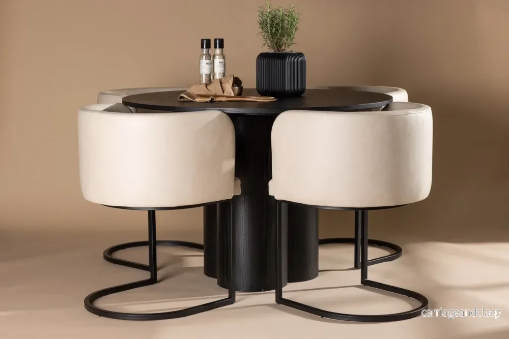 Olivia & Simrishamn Matgrupp Svart/Beige Olivia & Simrishamn Matgrupp Svart/Beige