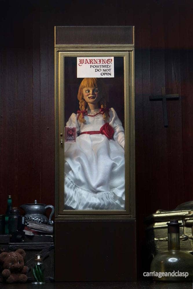 The Conjuring Universe - Annabelle Retro Action Figure - NECA - Bild 3