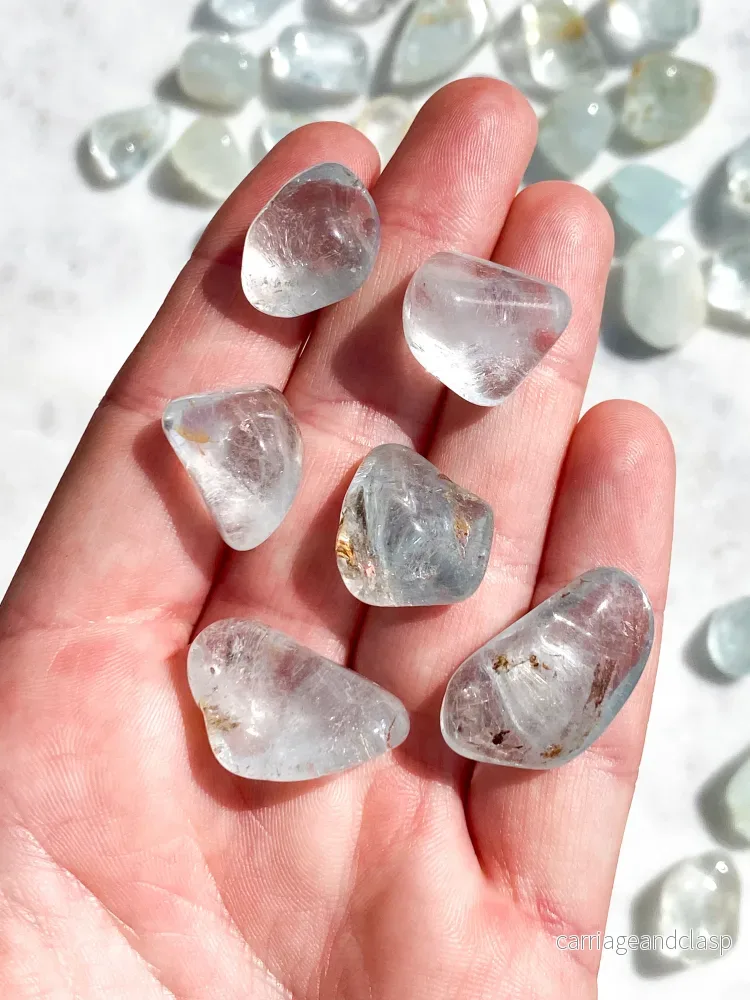 Akvamarin – Petite Heart – Guld