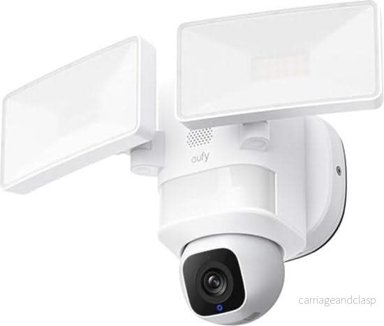 Eufy Floodlight Cam E30, WiFi Pan och Tilt-kamera med strålkastare