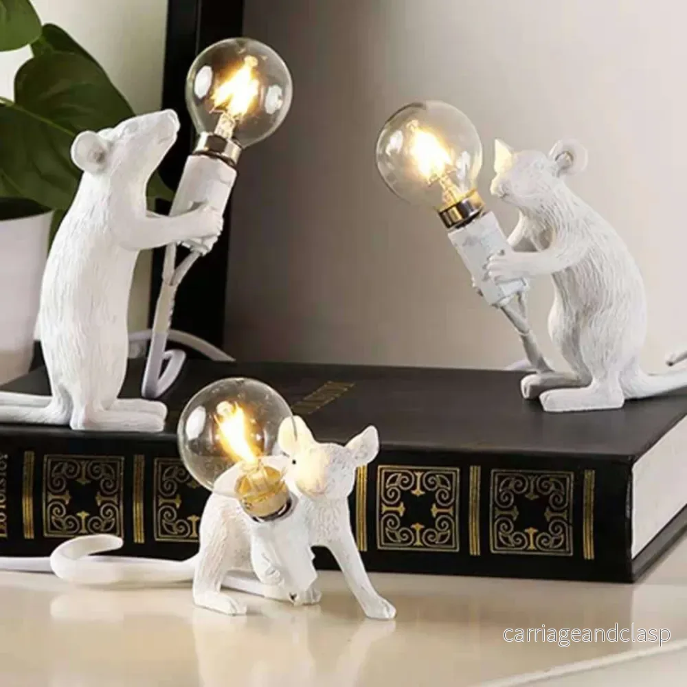 Veska | Modern Mus LED Bordslampa
