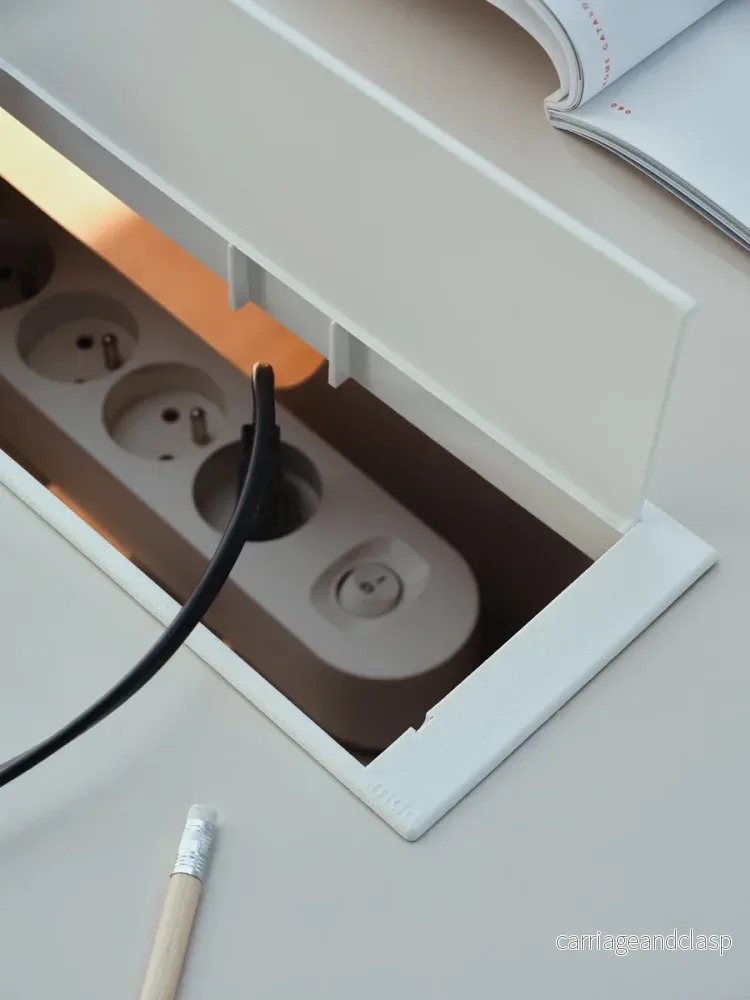Mediaboxes Bordstillbehör