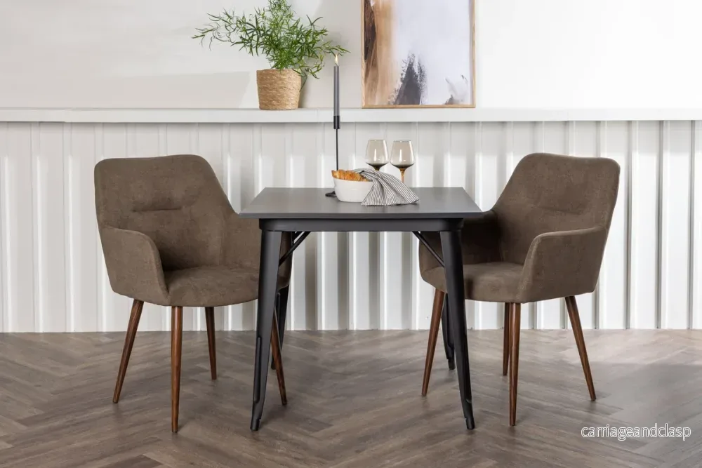 Tempe & Tomorrow Matgrupp Svart/Brun Tempe & Tomorrow Matgrupp Svart/Brun
