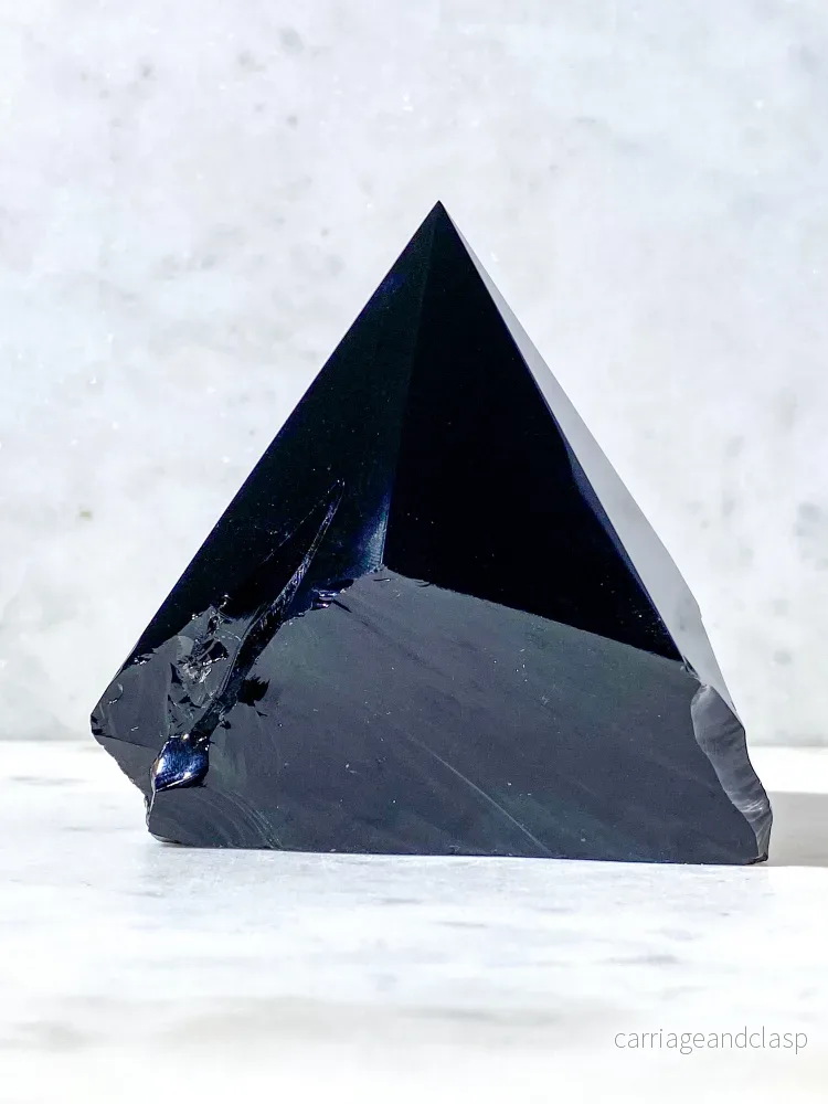 Obsidian med polerad spets (nr 2) - Bild 2