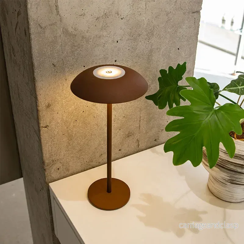 WarmTouch – Trådlampa med uppladdningsbart batteri och touchkontroll Veska WarmTouch – Trådlampa med uppladdningsbart batteri och touchkontroll Veska