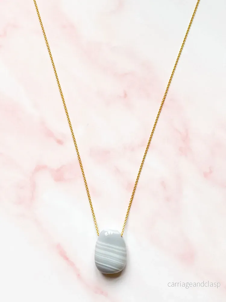 Agate droppe halsband