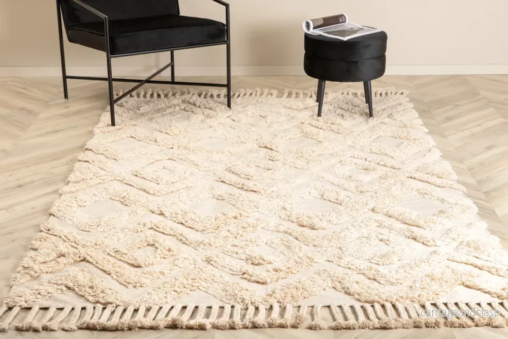 Hilma Matta 230 x 160 Beige