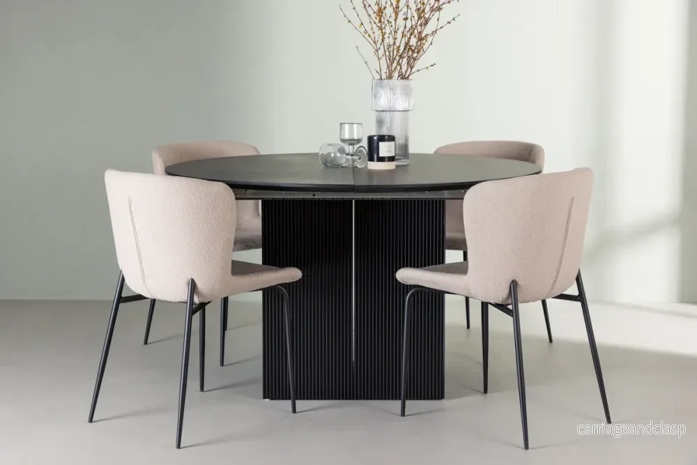 Modesto & Matilda Matgrupp Beige/Svart Modesto & Matilda Matgrupp Beige/Svart
