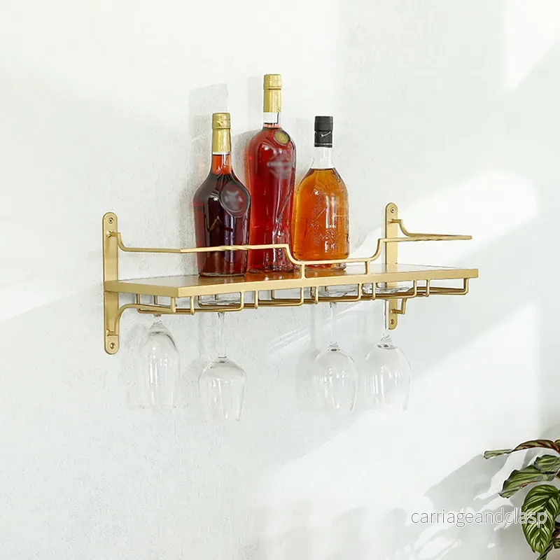 Modern väggvinrack med glashållare Funktionell & elegant | Veska Modern väggvinrack med glashållare Funktionell & elegant | Veska