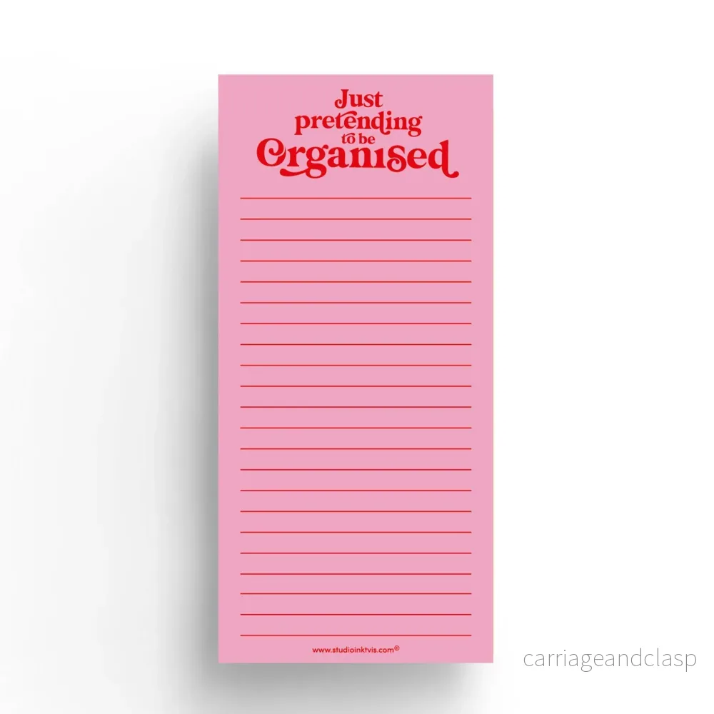 Rosa Anteckningsblock ”Just pretending to be organised” Rosa Anteckningsblock ”Just pretending to be organised”