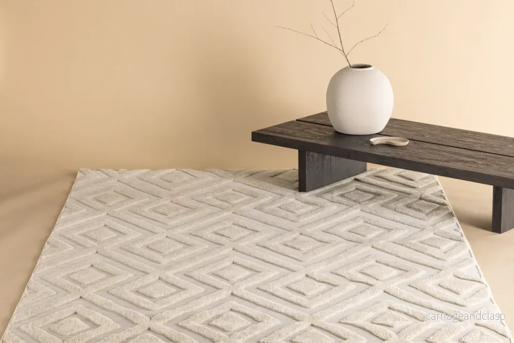 Pia Matta 290 x 200 Beige