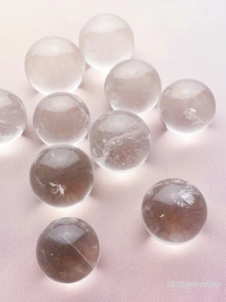 Mountain Crystal Ball - Mini