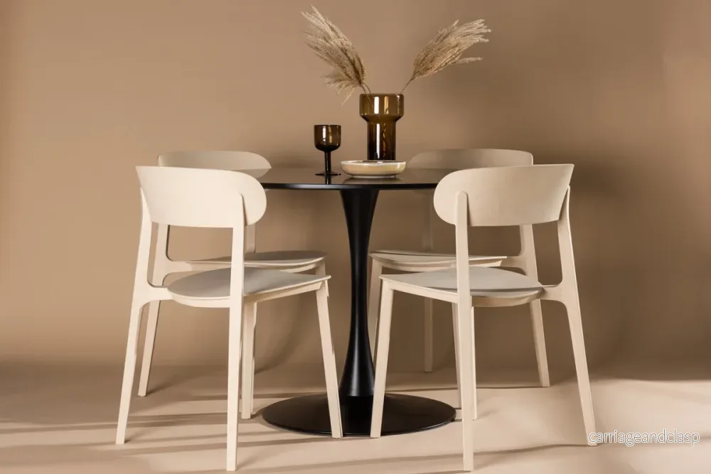 Åstol & Glade Matgrupp Beige/Svart Åstol & Glade Matgrupp Beige/Svart