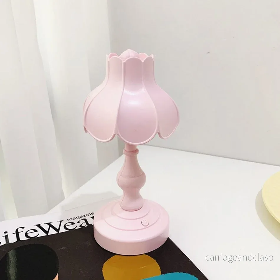 Retro Lotus Skrivbordslampa | Veska Retro Lotus Skrivbordslampa | Veska