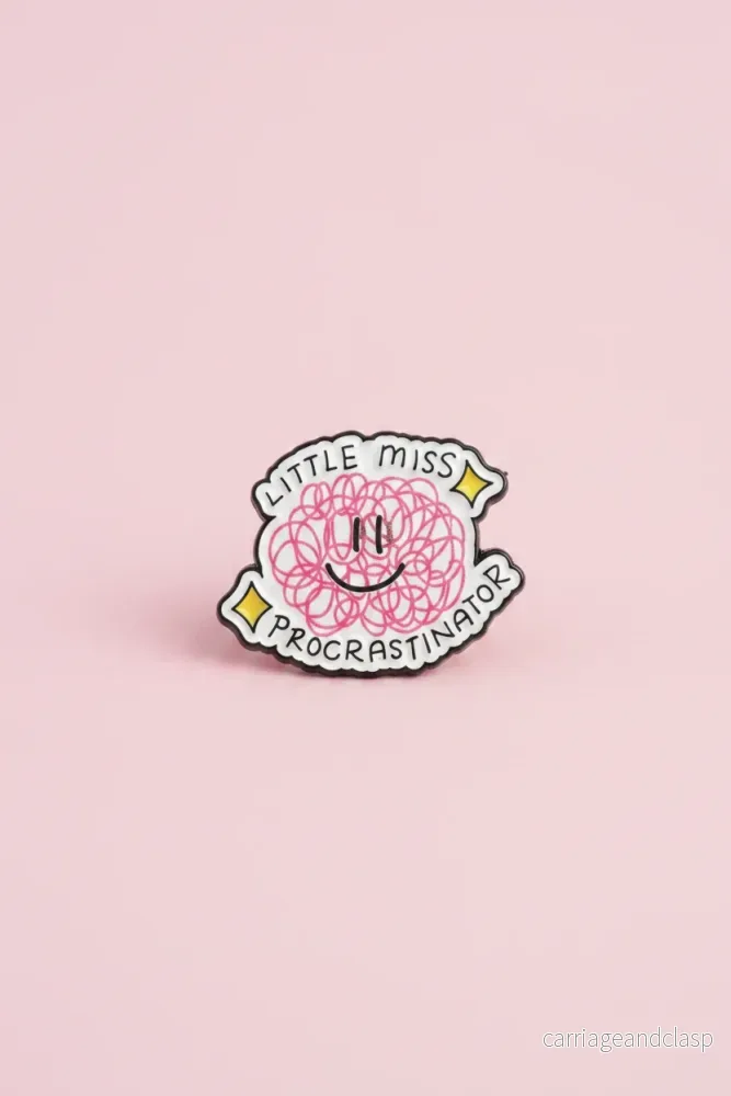 Pin – ”Little miss procrastinator”