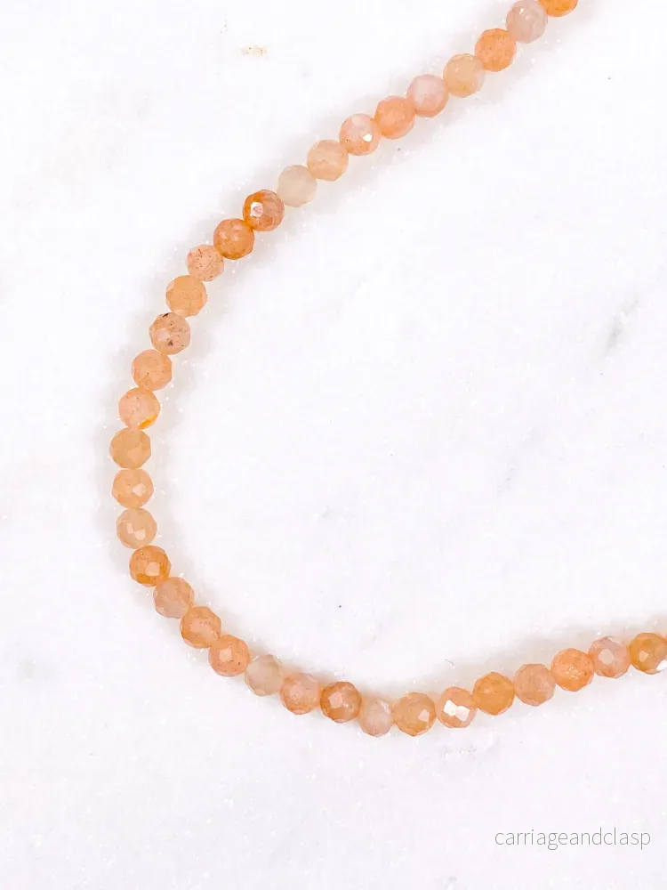 Halsband med månsten och persika - Bild 2