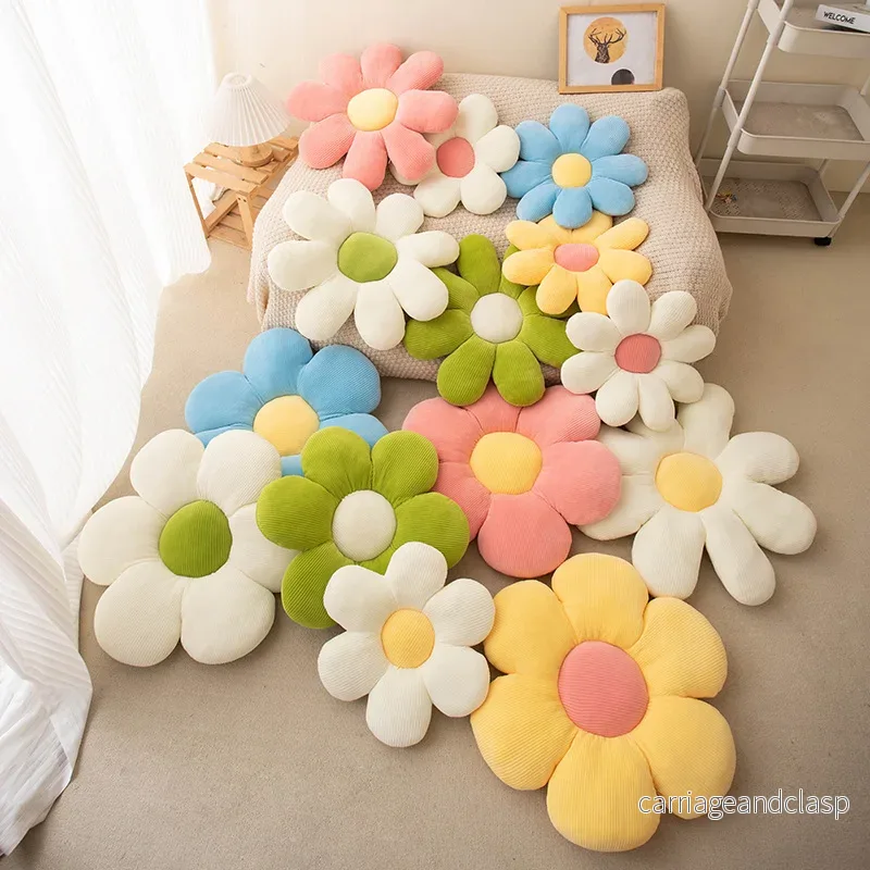 Daisy Plush Kudde | Veska