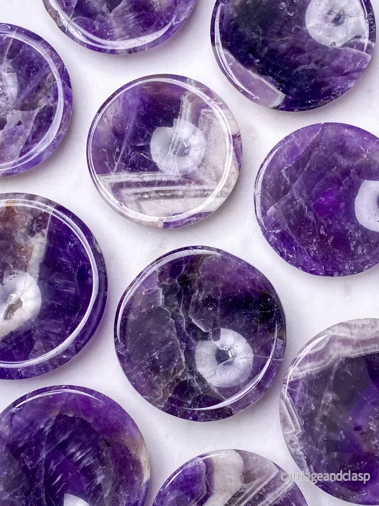 Chevron Amethyst Tower - Bild 2