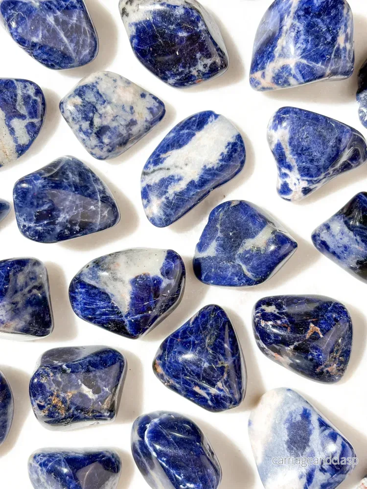 Sodalite polerad Sodalite polerad