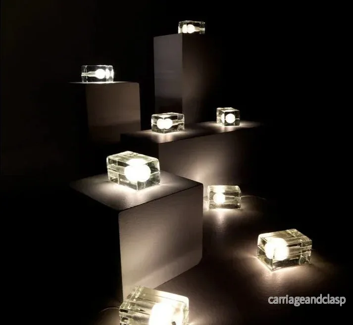 Veska | Clarylume Glas Bords-lampa | Bländningsfritt LED-ljus | Kristallklart Design | För Sovrum, Kontor & Vardagsrum - Bild 2