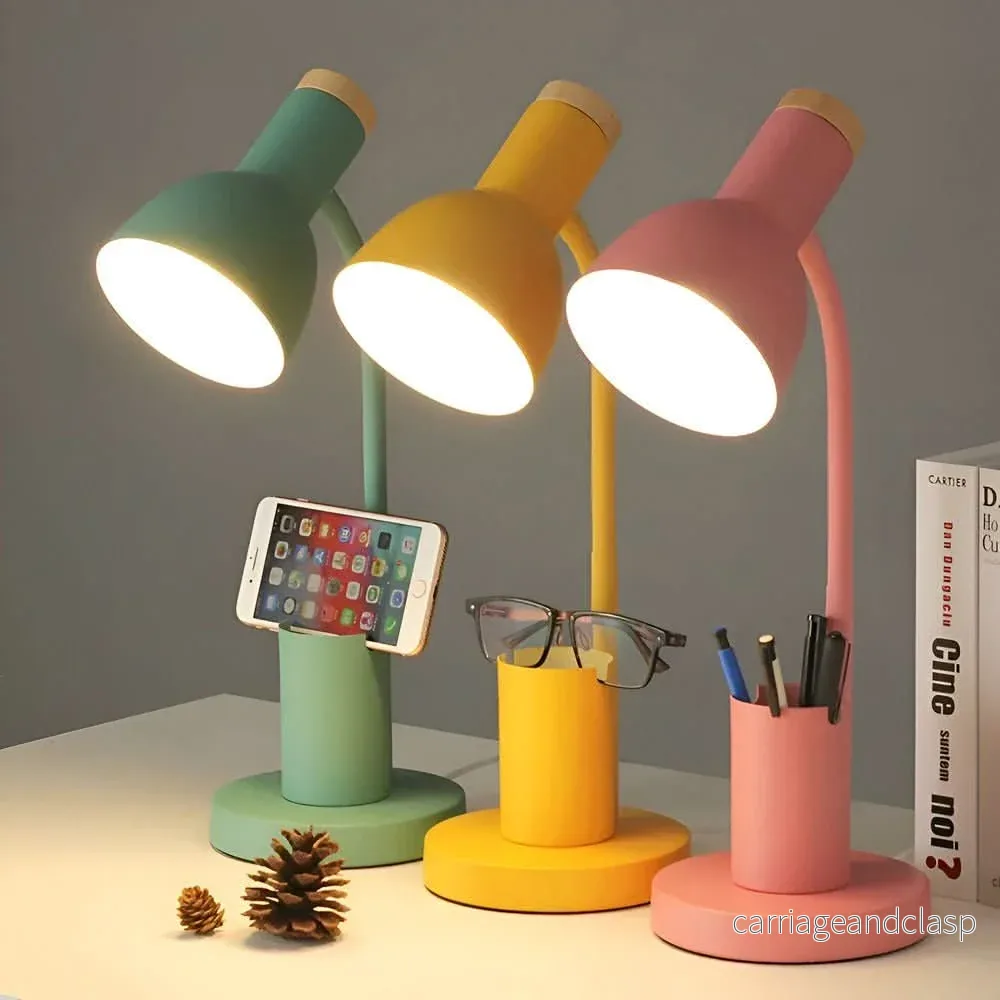 LED Bordslampa med pennhållare för organisation och stil | Veska - Bild 2