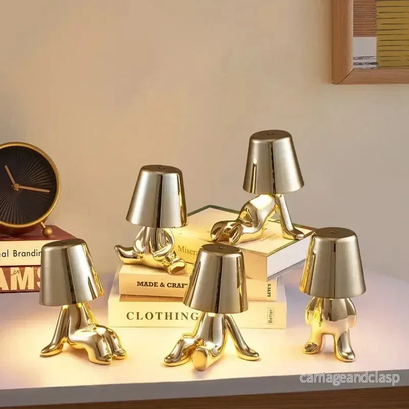 Liten Gyllene Man Bordslampa | Veska Liten Gyllene Man Bordslampa | Veska